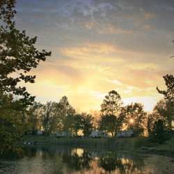 Hidden Lakes Resort