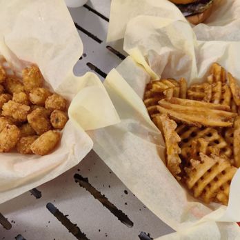 Stanton's City Bites - Waffle Fries and Tater Tots! - Burgers Near Me - Houston, Texas Stanton's City Bites - Waffle Fries and Tater Tots! - Burgers Near Me - Houston, Texas