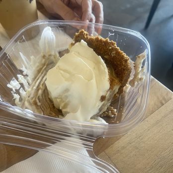 Ollie Vaughn's - Banana Cream Pie - Sandwiches Near Me - Phoenix, Arizona
