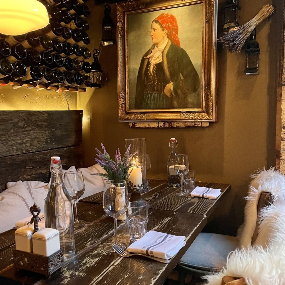 French Alpine Bistro - Elegant restaurant interior - French Near Me - Aspen, Colorado French Alpine Bistro - Elegant restaurant interior - French Near Me - Aspen, Colorado