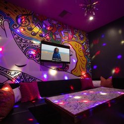 EKO Karaoke Lounge - My slay karaoke