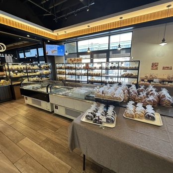 Sunmerry Bakery - Bakeries Near Me - Temple City, California