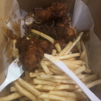 Eugene's Hot Chicken - Food Trucks Near Me - Birmingham, Alabama