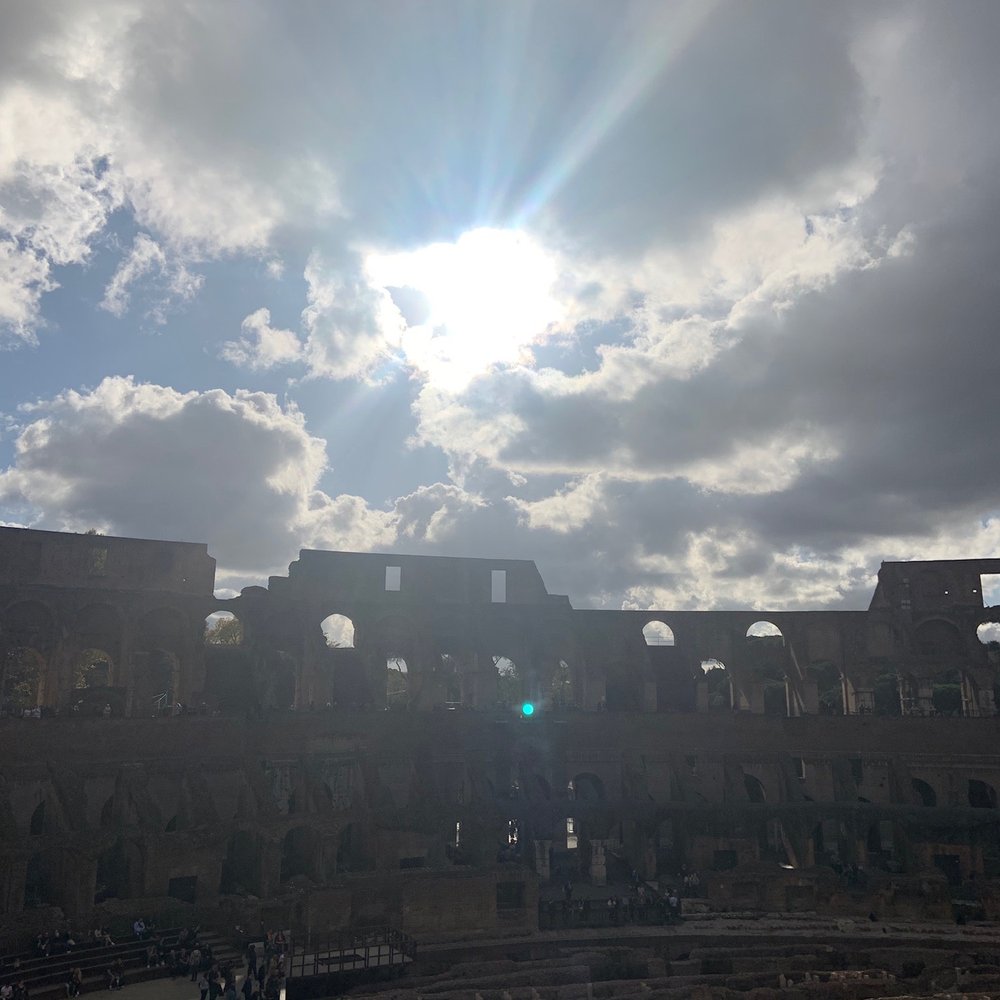 Colosseo - Perfect - Local Flavor Near Me - Rome, RM