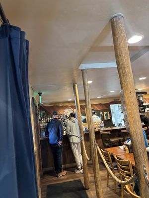 Tunnel Creek Café by null