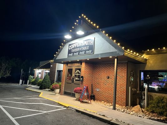 Coppersmith Tavern and Table by null