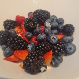Bowl of berries Bowl of berries