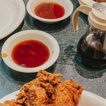 Metro Diner - Syrup & Hot Sauce Mix - American Near Me - Altamonte Springs, Florida Metro Diner - Syrup & Hot Sauce Mix - American Near Me - Altamonte Springs, Florida