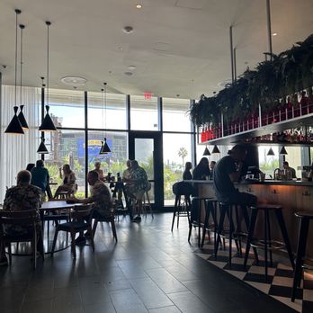 CitizenM Miami Worldcenter - Lobby - Hotels Near Me - Miami, Florida