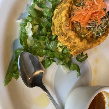 Puerto Viejo - Chicken mofongo - Dominican Near Me - Brooklyn, New York