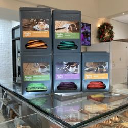 Juns Macaron Gelato - Tea flavors
