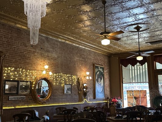 Miss Hattie's Restaurant by null