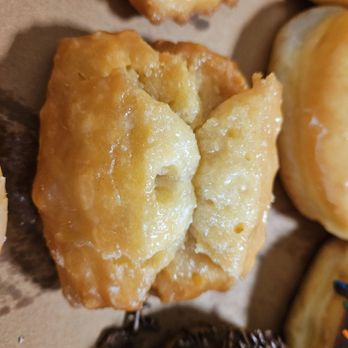 BoSa Donuts - Buttermilk donuts were delicious - Donuts Near Me - Tucson, Arizona