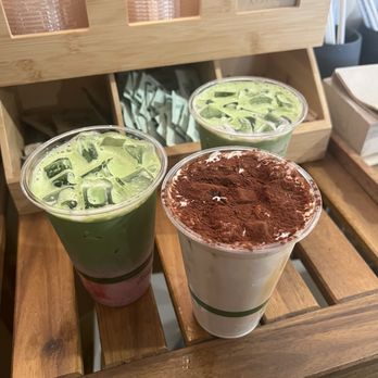 Kijitora - Strawberry Matcha latte and tiramisu latte - Coffee & Tea Near Me - Brooklyn, New York