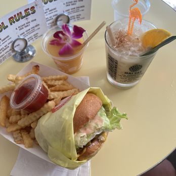 Pool Burger - Tiki Bars Near Me - Austin, Texas