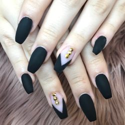 Pinky's Nails & Spa - Northfield