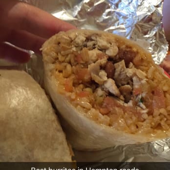 Burrito Perdido - Chicken burrito. Guacamole and sour cream on the side. - Mexican Near Me - Chesapeake, Virginia Burrito Perdido - Chicken burrito. Guacamole and sour cream on the side. - Mexican Near Me - Chesapeake, Virginia