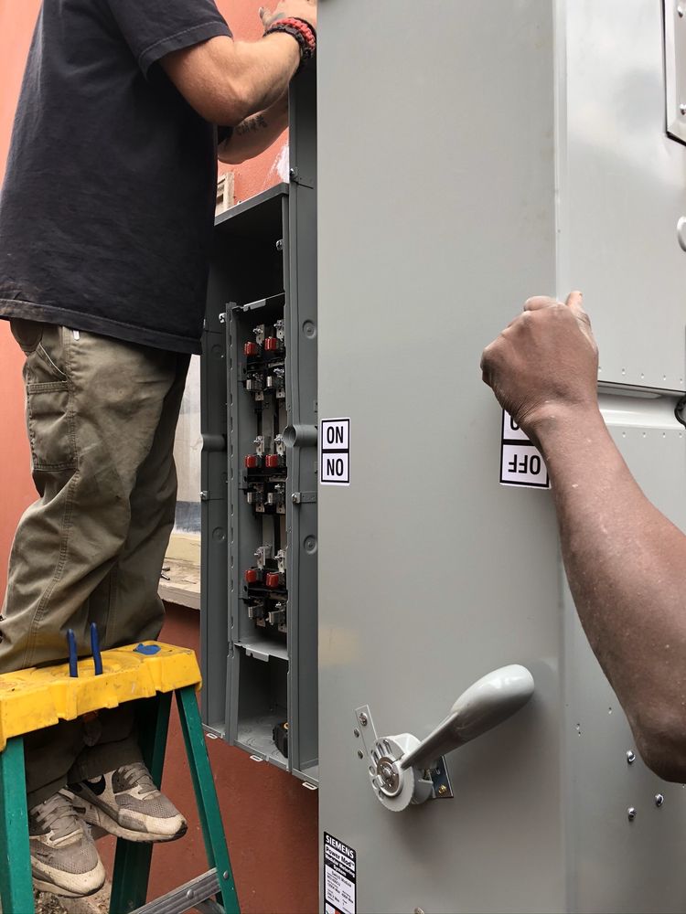 Slide of HandyLectric