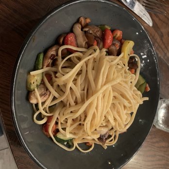 Paddlefish - Vegetarian pasta - Seafood Near Me - Orlando, Florida