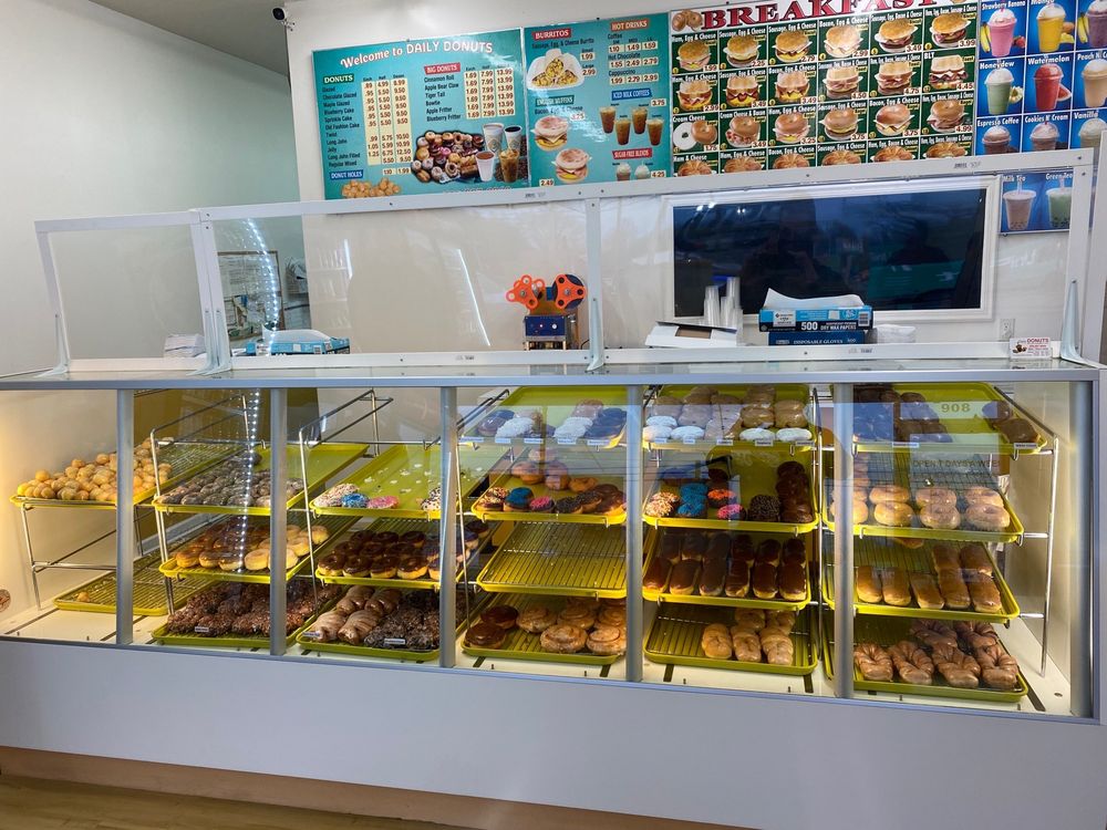 Food from Daily Donuts