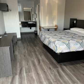 Motel 6 - Hotels Near Me - Willows, California