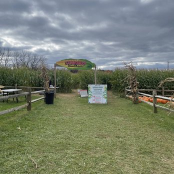 Valley Fruits & Veggies - Corn maze entrance - Attraction Farms Near Me - Bath, Pennsylvania Valley Fruits & Veggies - Corn maze entrance - Attraction Farms Near Me - Bath, Pennsylvania