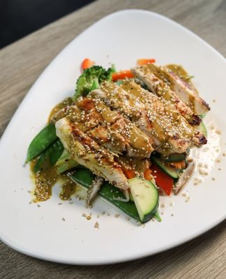 Duke's Pad Thai by null