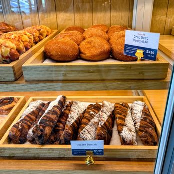 Paris Baguette - Bakeries Near Me - Houston, Texas