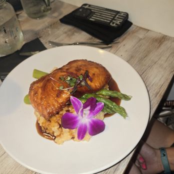 Wickies Lighthouse Restaurant - Orange glazed salmon - Diners Near Me - Sanibel, Florida