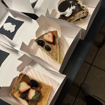 Susy's Cakes - Desserts Near Me - Florence, Kentucky Susy's Cakes - Desserts Near Me - Florence, Kentucky