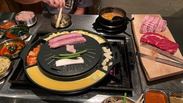 Daldongnae Korean BBQ by null