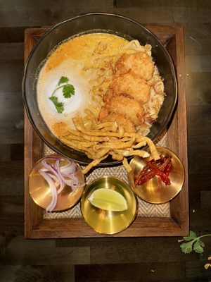 Som Dee Thai Kitchen & Bar by null