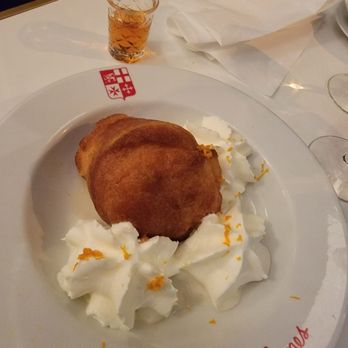 Paris XVII - Baba au rhum - French Near Me - Paris, 75