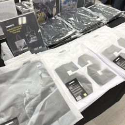Hello82 Exclusive Merch