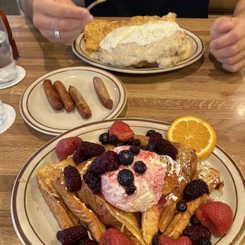 Totem Family Dining - French Toast Chicken Fried Steak - Breakfast & Brunch Near Me - Everett, Washington Totem Family Dining - French Toast Chicken Fried Steak - Breakfast & Brunch Near Me - Everett, Washington