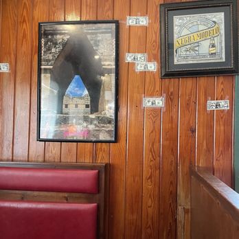 El Potro - Dining room art on walls. - Mexican Near Me - Apopka, Florida