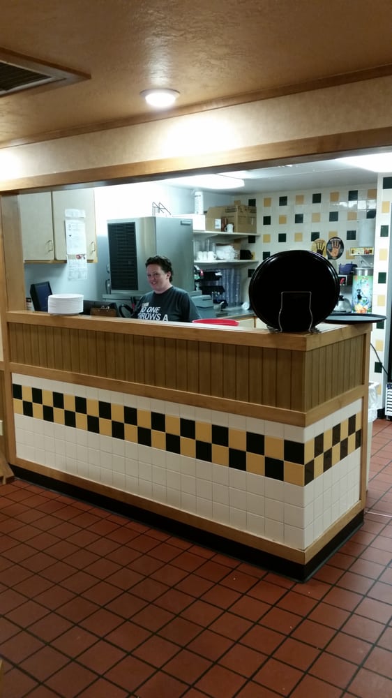 PIZZA HUT Updated September 2024 10 Reviews 3738 Cy Ave, Casper