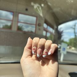 Viet Nails