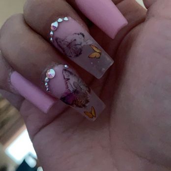Le's O Nails - What my nails looked like two days after I got them done by lily. - Nail Salons Near Me - Oxnard, California
