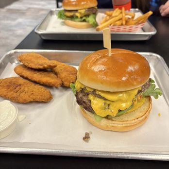 Edmond's Burgers & More - Cheeseburger and Chicken Tenders - American Near Me - Plano, Texas Edmond's Burgers & More - Cheeseburger and Chicken Tenders - American Near Me - Plano, Texas