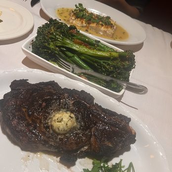 Vito's Chop House - Italian Near Me - Orlando, Florida