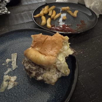 Signature Burgers - Burgers Near Me Signature Burgers - Burgers Near Me