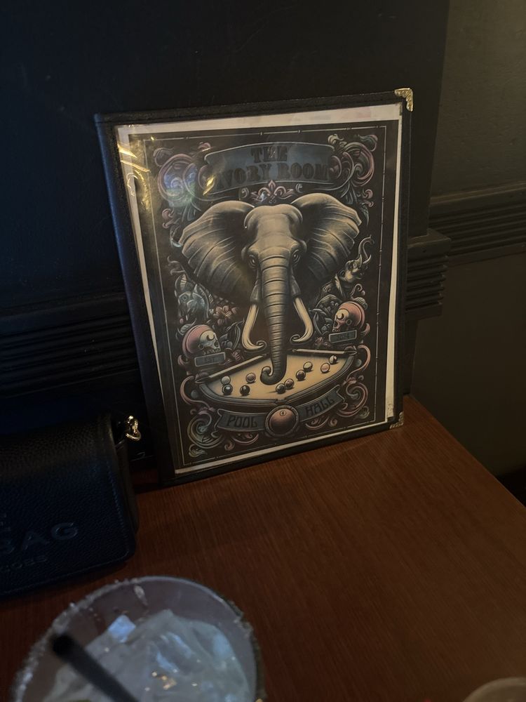 The Ivory Room Logo