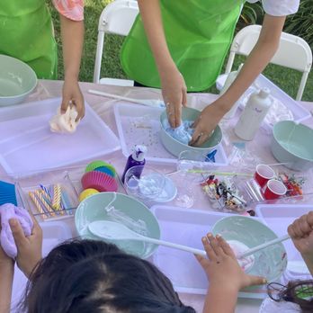 Gooey Pop - Backyard birthday party with Gooey Pop DIY slime station - Party Supplies Near Me Gooey Pop - Backyard birthday party with Gooey Pop DIY slime station - Party Supplies Near Me