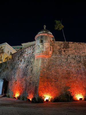 Paseo de la Princesa by null
