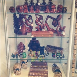 The Emporium Souvenir & Gift Smart Shop - Wood craft