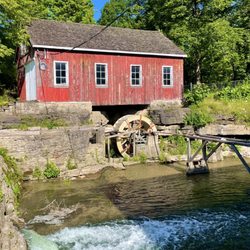 Decew Falls and Morning Star Mills - Red building