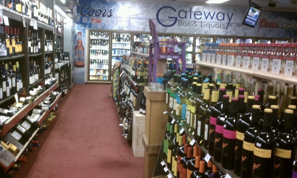 GATEWAY BAR AND LIQUORS Updated October 2024 10 Reviews 1018