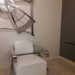 Mountain View Surgical Center - Waiting area