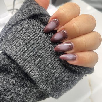 Colour Nails Spa - Nail Salons Near Me - Los Angeles, California